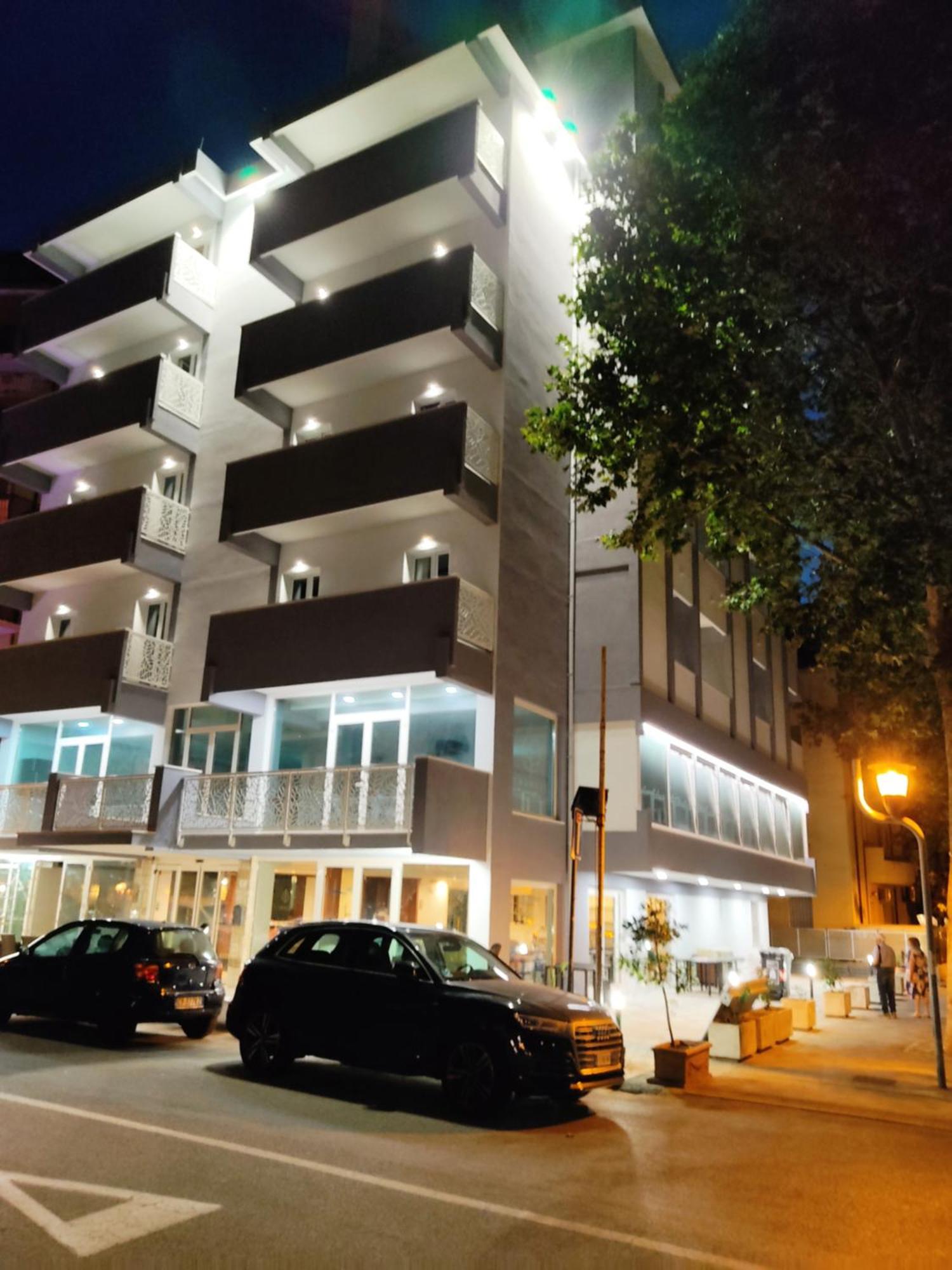 Hotel Caravel Park Rimini Dış mekan fotoğraf